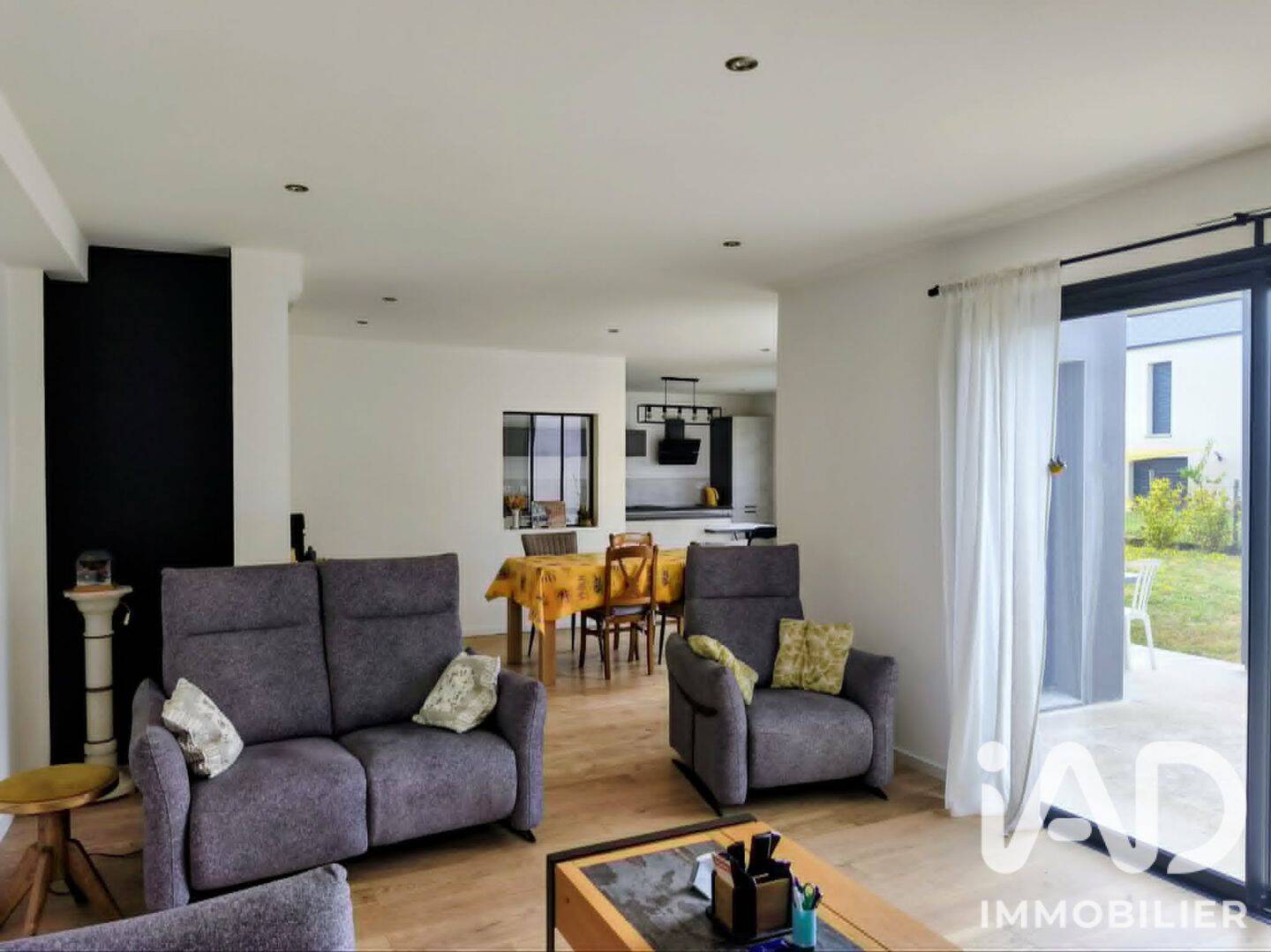 Maison 6 pièces 148 m² · à La Chapelle-des-Fougeretz · 148 m² · 468 000 €