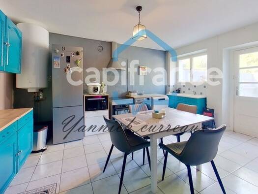 Maison de ville à vendre 139 900 € 6 pièces 5 chambres 185 m² 1 108 m² de terrain Orchamps 39700