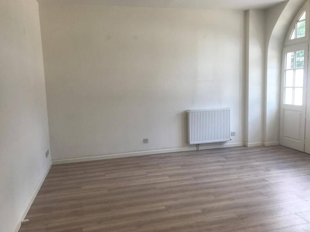 Appartement 2 pièces 44 m² · à Auxerre · 44 m² · 596 €