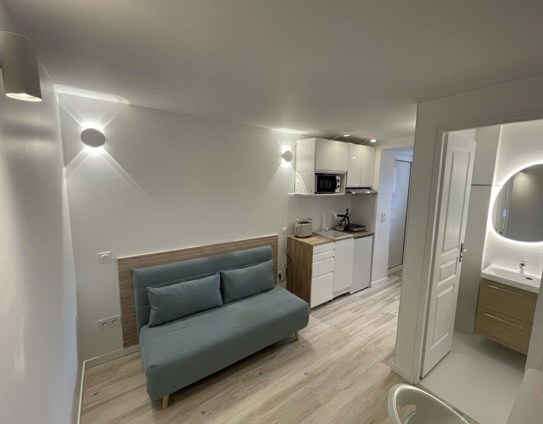 Appartement 1 pièce 20 m² · à Bagneux · 20 m² · 870 €