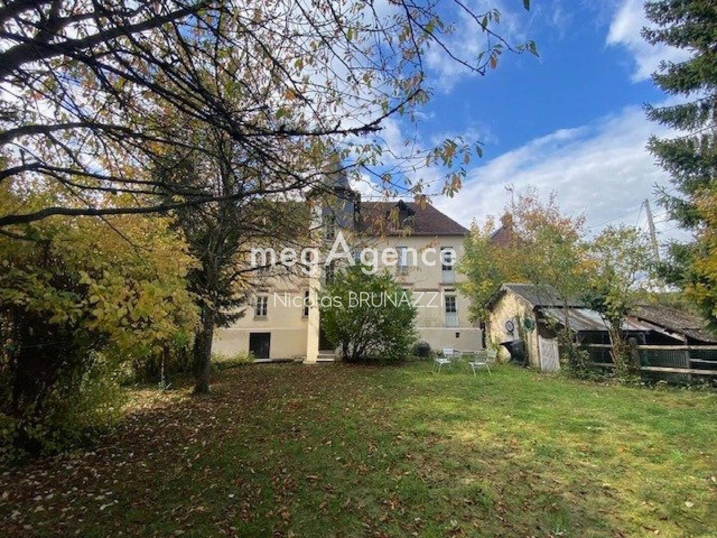 Maison 9 pièces 200 m² · à Vimoutiers · 200 m² · 347 000 €