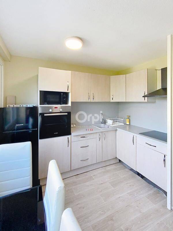 Appartement 1 pièce 28 m² · à Gaillard · 28,4 m² · 910 €