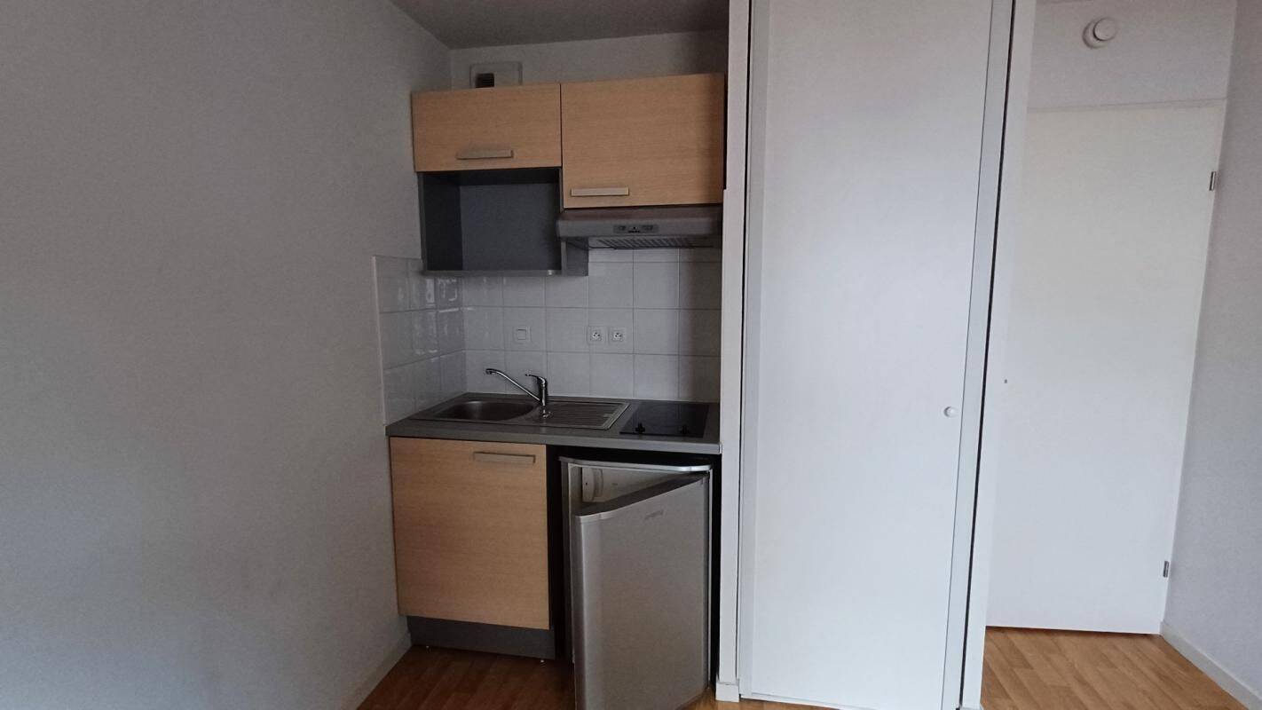Appartement 1 pièce 18 m² · à Nantes · 18 m² · 347 €