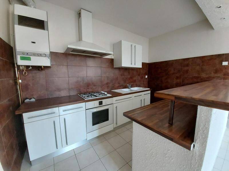 Appartement 3 pièces 69 m² · à Millau · 69 m² · 550 €/mois