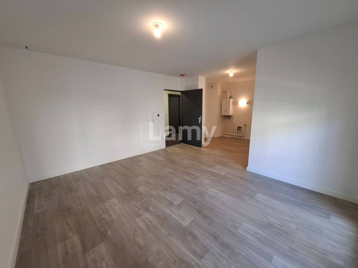 Appartement 2 pièces 41 m² · à Notre-Dame-de-Bondeville · 41 m² · 543 €
