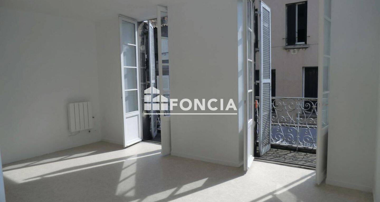 Appartement 3 pièces 64 m² · à Clermont-Ferrand · 64 m² · 580 €/mois