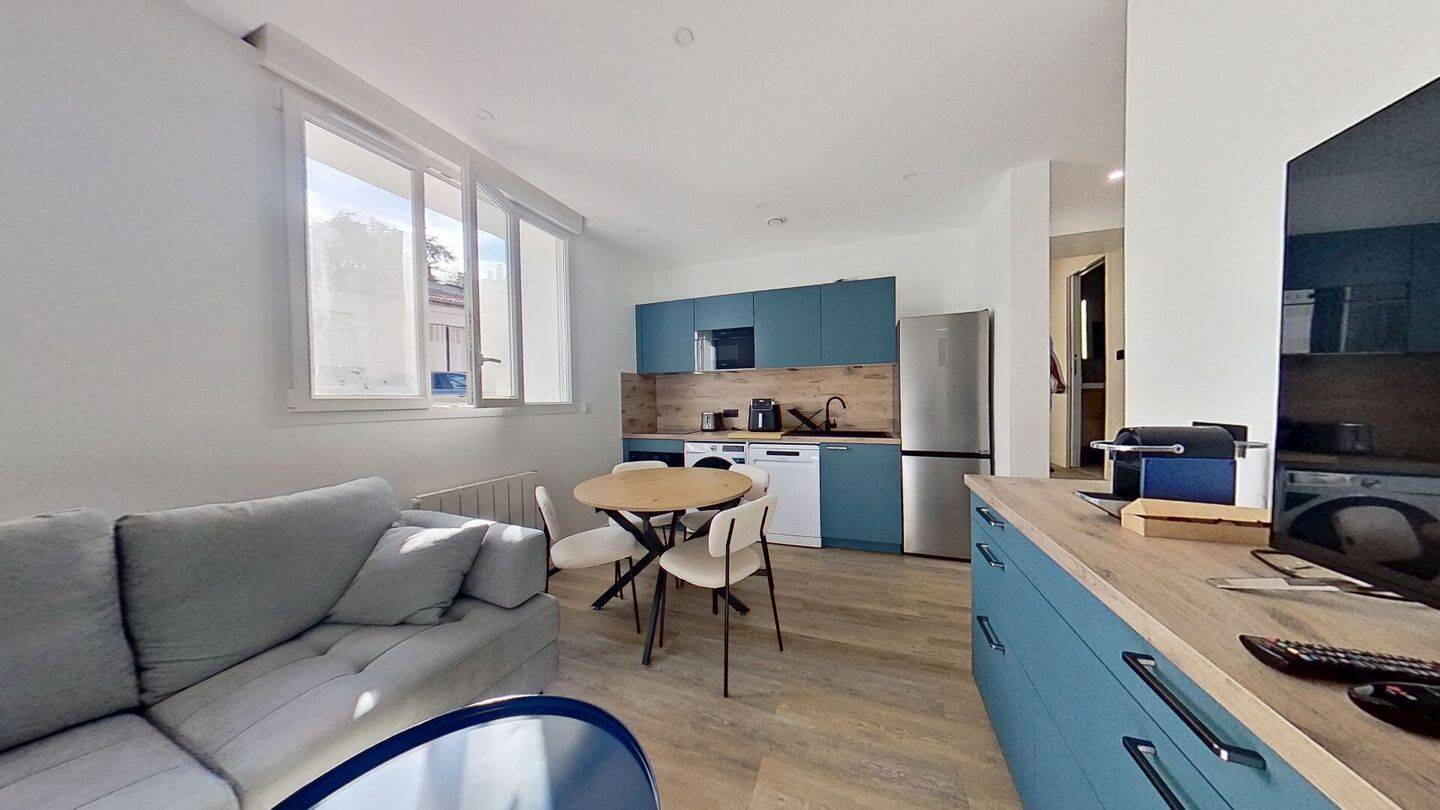 Appartement 3 pièces 55 m² · à Suresnes · 55 m² · 2 400 €/mois