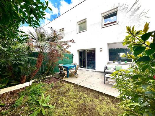 Maison à vendre 695 000 € 4 pièces 3 chambres 106 m² Guipons Villejuif 94800