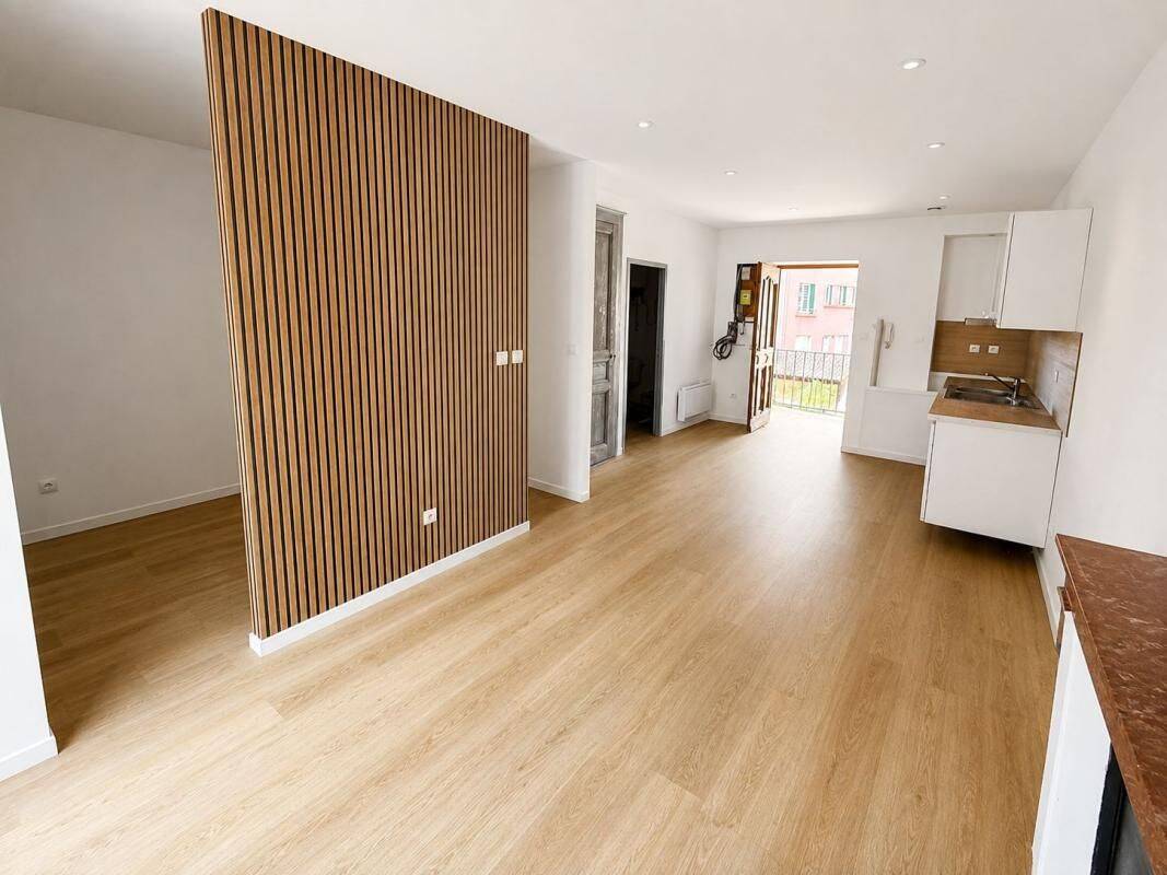 Appartement 2 pièces 31 m² · à Roanne · 31 m² · 395 €