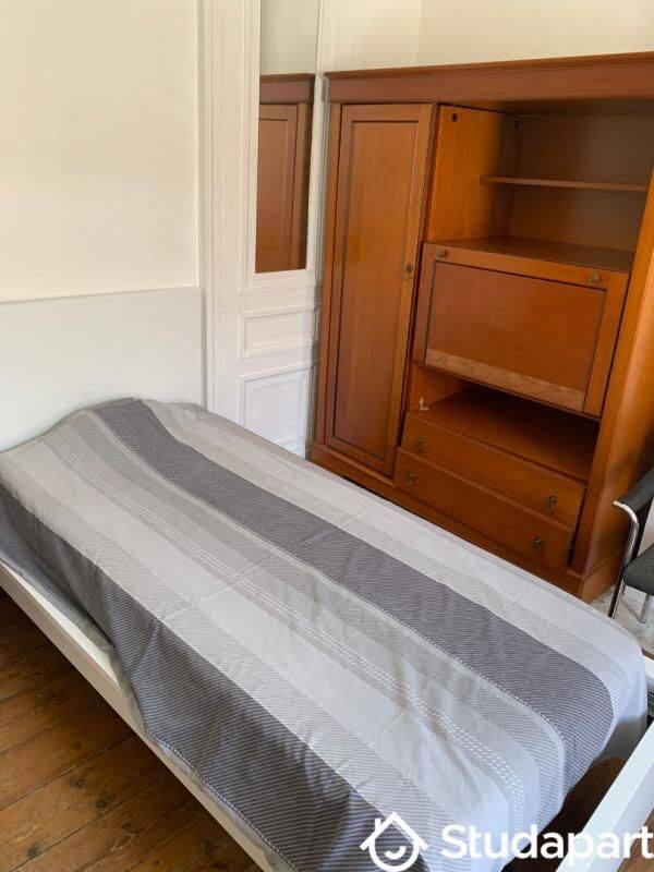 1 pièce 10 m² · à Ronchin · 10 m² · 450 €