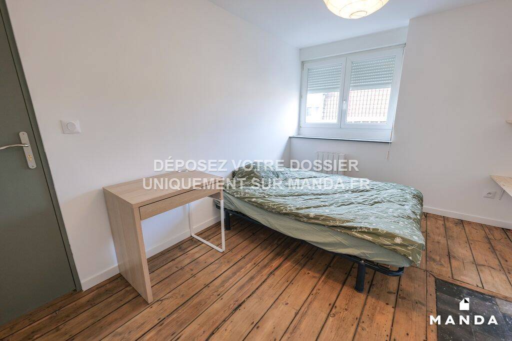 Colocation à louer - Lille - 439 € - 5 pièces, 5 chambres, 1er étage · 439 €