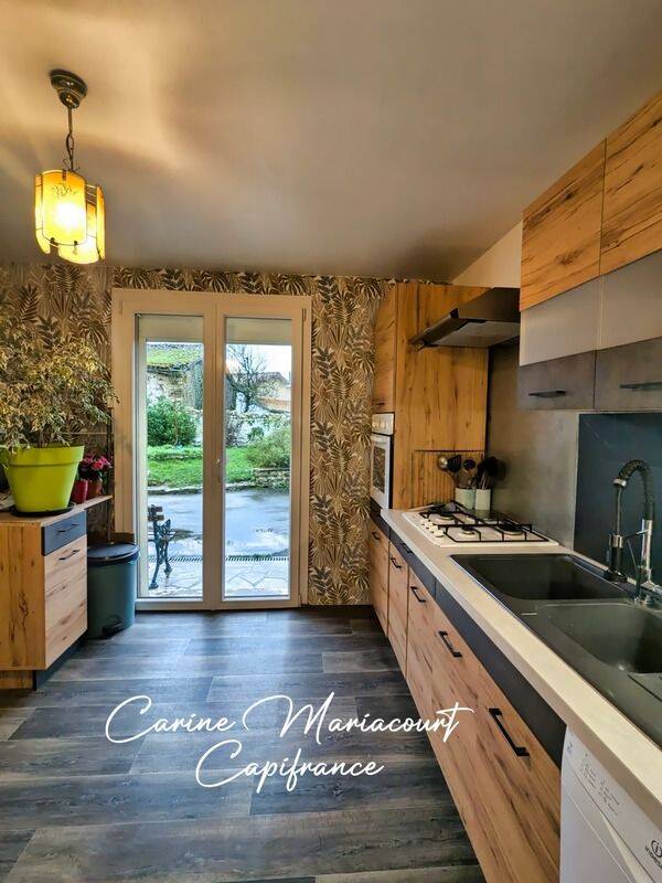 Maison 7 pièces 160 m² · à Fomperron · 160 m² · 179 500 €