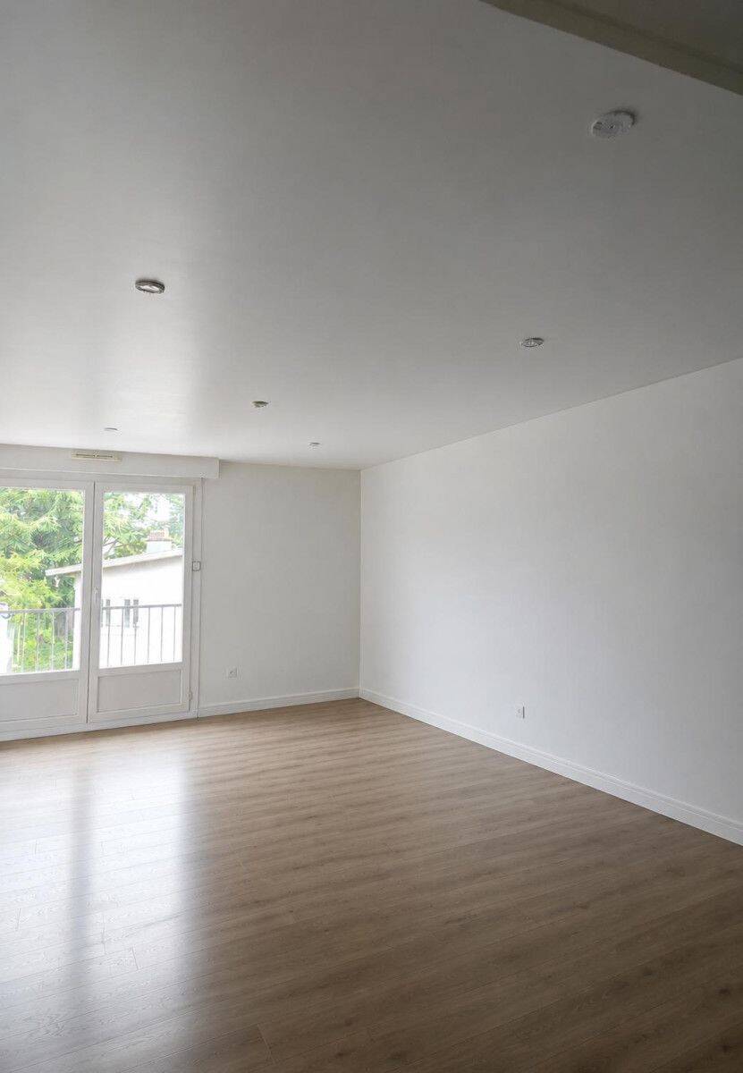 Appartement 3 pièces 70 m² · à Luxeuil-les-Bains · 70 m² · 670 €