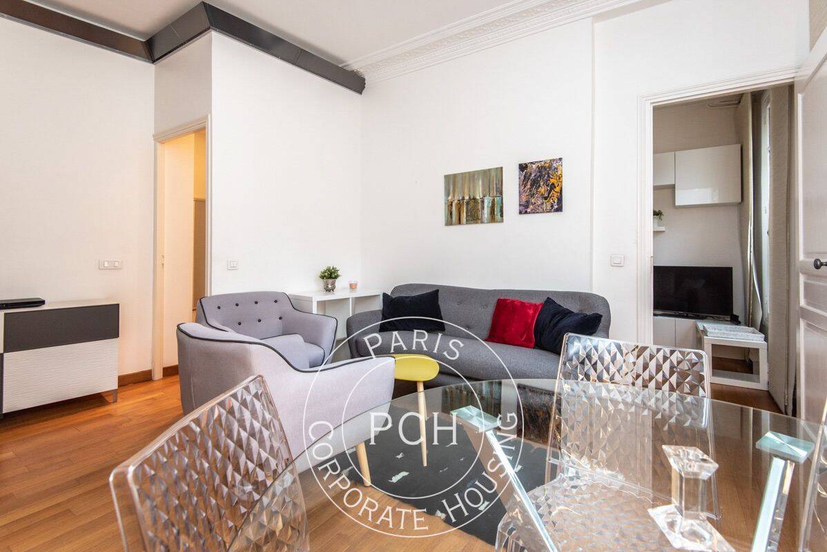 Appartement 3 pièces 55 m² · à Paris 7ème Arrondissement · 55 m² · 2 700 €/mois