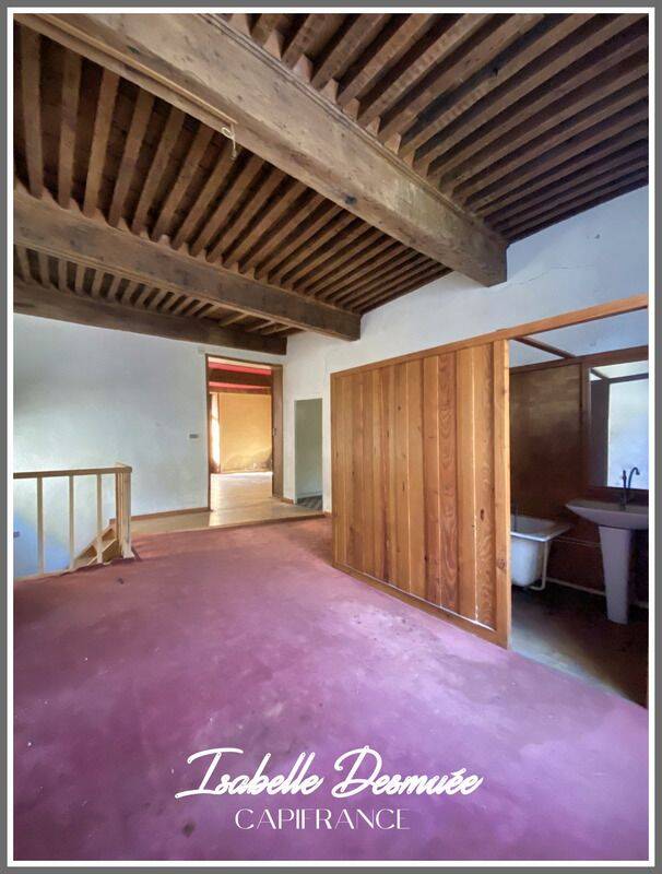 Appartement 3 pièces 78 m² · à Saint-Geoire-en-Valdaine · 78 m² · 74 000 €
