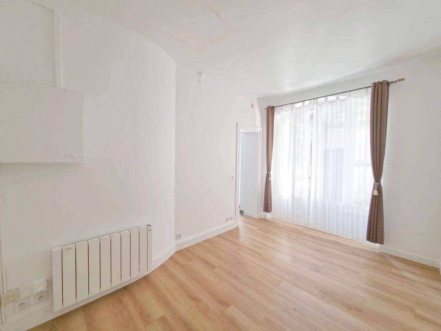 Appartement 1 pièce 23 m² · à Paris 15ème Arrondissement · 23,1 m² · 790 €