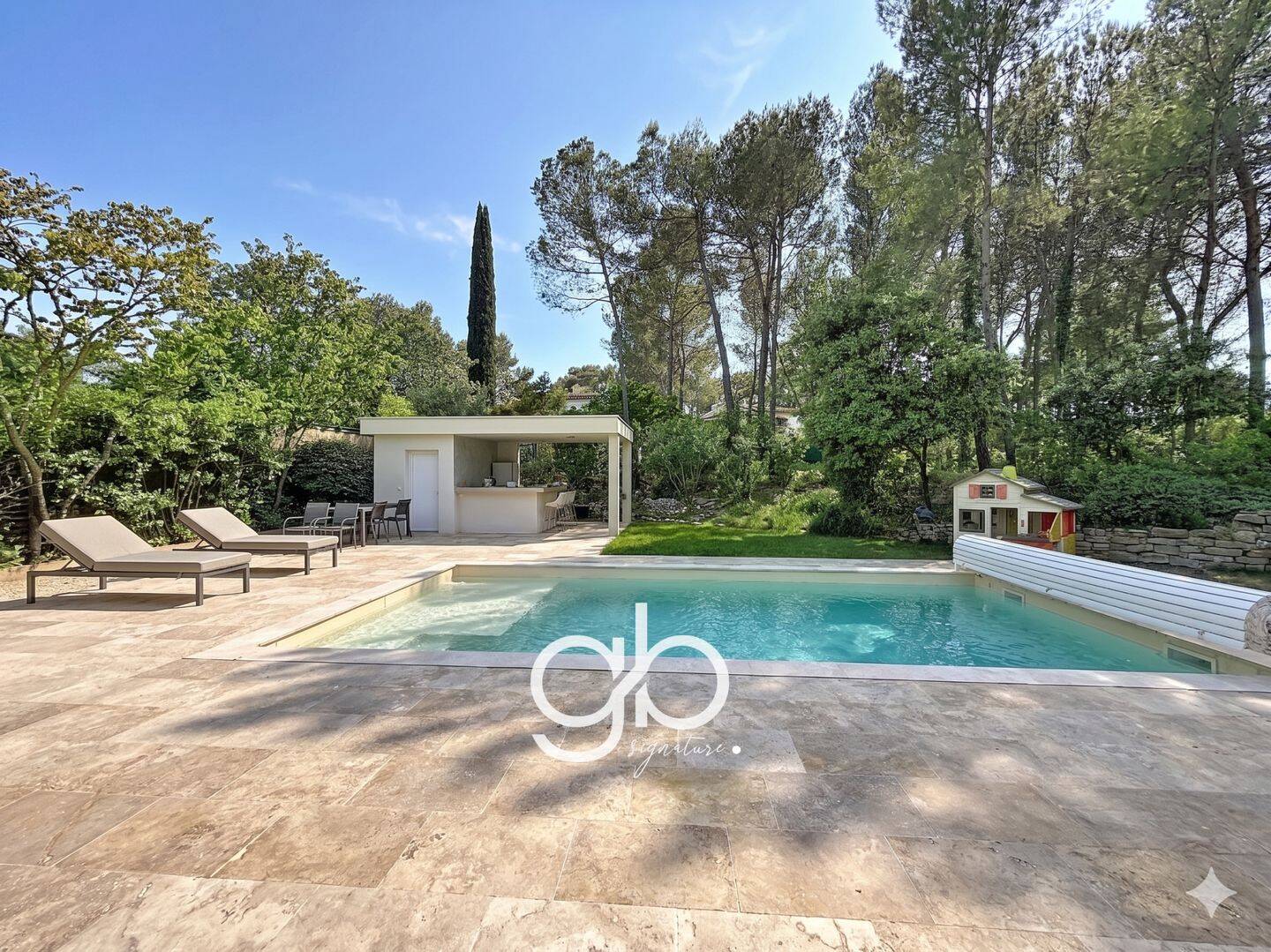 Maison 6 pièces 175 m² · à Saint-Clément-de-Rivière · 175 m² · 876 000 €