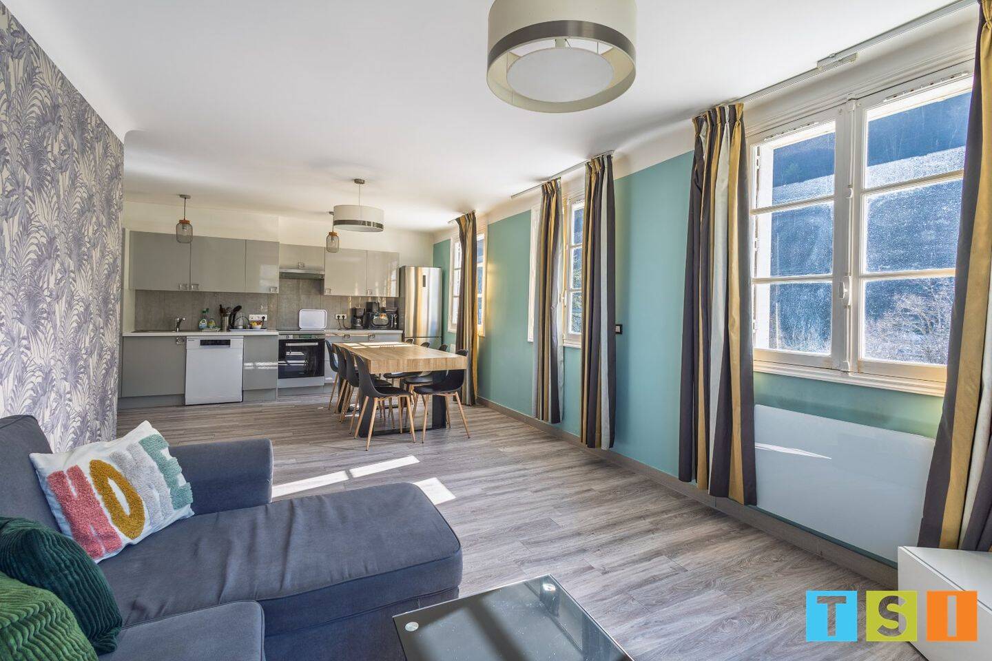 Appartement 4 pièces 82 m² · à Bagnères-de-Luchon · 82 m² · 300 000 €