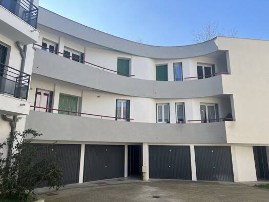 Appartement à louer 861 € 2 pièces 1 chambre 44,9 m² Étage 2/2 Le Parc Aulnay-sous-Bois 93600