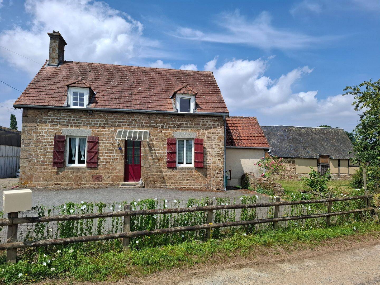 Maison 4 pièces 93 m² · à Sainte-Honorine-la-Guillaume · 93 m² · 149 000 €