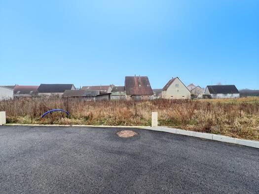 Terrain constructible viabilisé à vendre 184 830 € 547 m² de terrain Houssen 68125