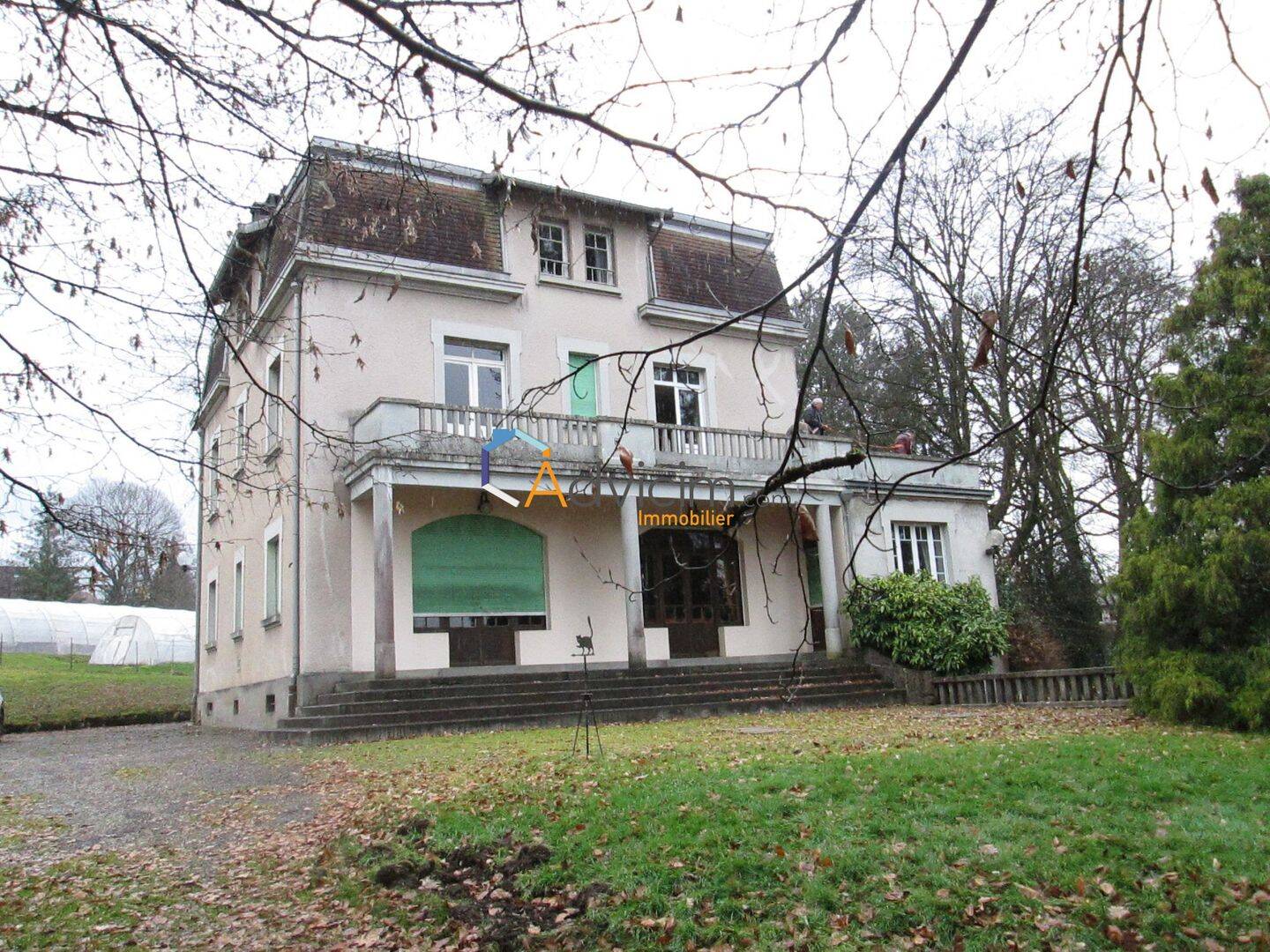 Maison 9 pièces 260 m² · à Fougerolles-Saint-Valbert · 260 m² · 350 000 €