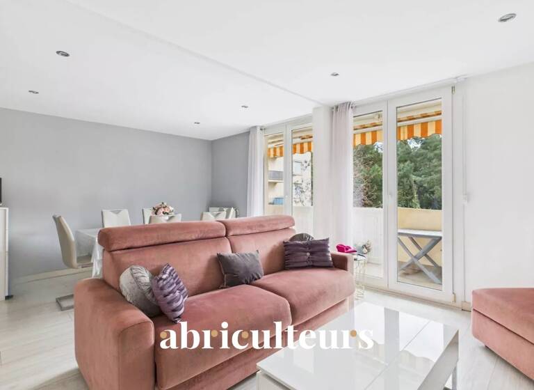 Appartement à vendre 315 000 € 5 pièces 4<br/>chambres 95,7 m²<br/>superficie 3/5<br/>étage Lemasson Montpellier 34000