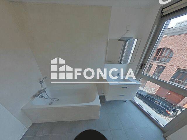 Appartement 3 pièces 61 m² · à Lille · 60,5 m² · 1 051 €