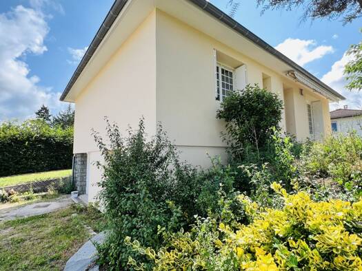 Maison à vendre 229 000 € 3 chambres 95 m² 1 110 m² de terrain Villerest 42300