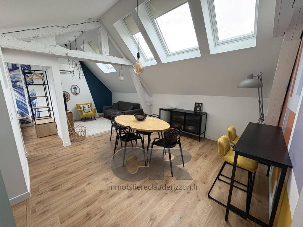 Appartement 3 pièces 53 m² · à Nancy · 53 m² · 890 €