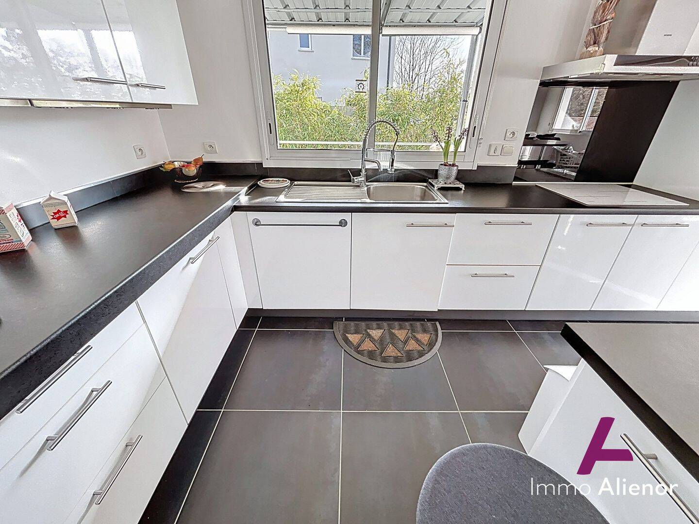 Maison 7 pièces 212 m² · à Belin-Béliet · 212 m² · 435 000 €