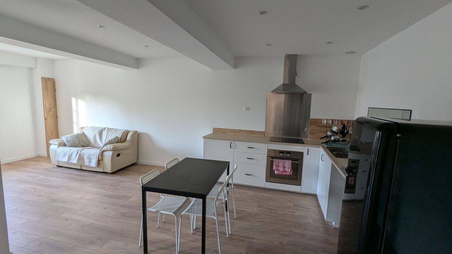 Appartement 3 pièces 52 m² · à Vienne · 52 m² · 720 €