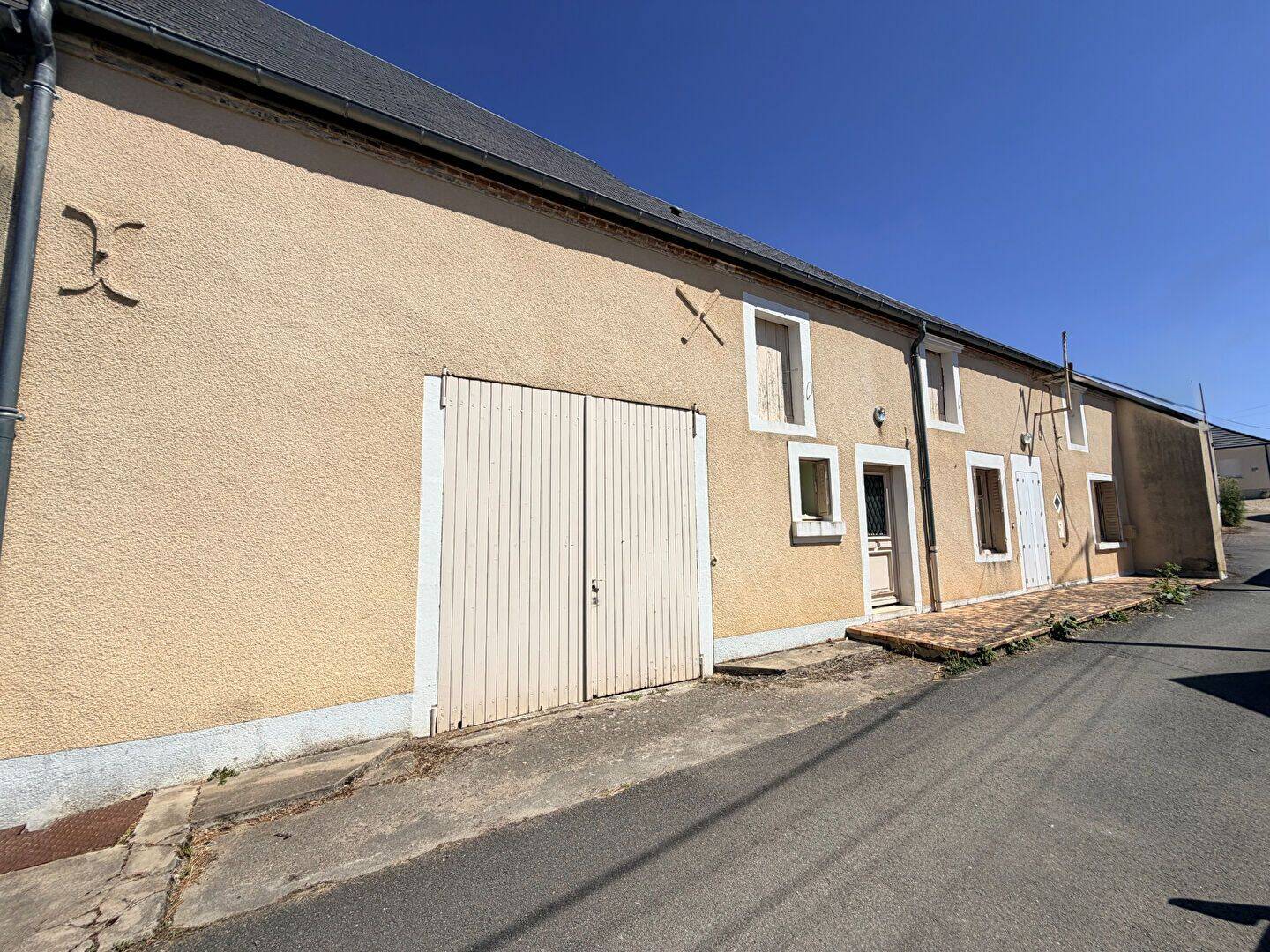 Maison 3 pièces 56 m² · à Crézancy-en-Sancerre · 56 m² · 57 000 €