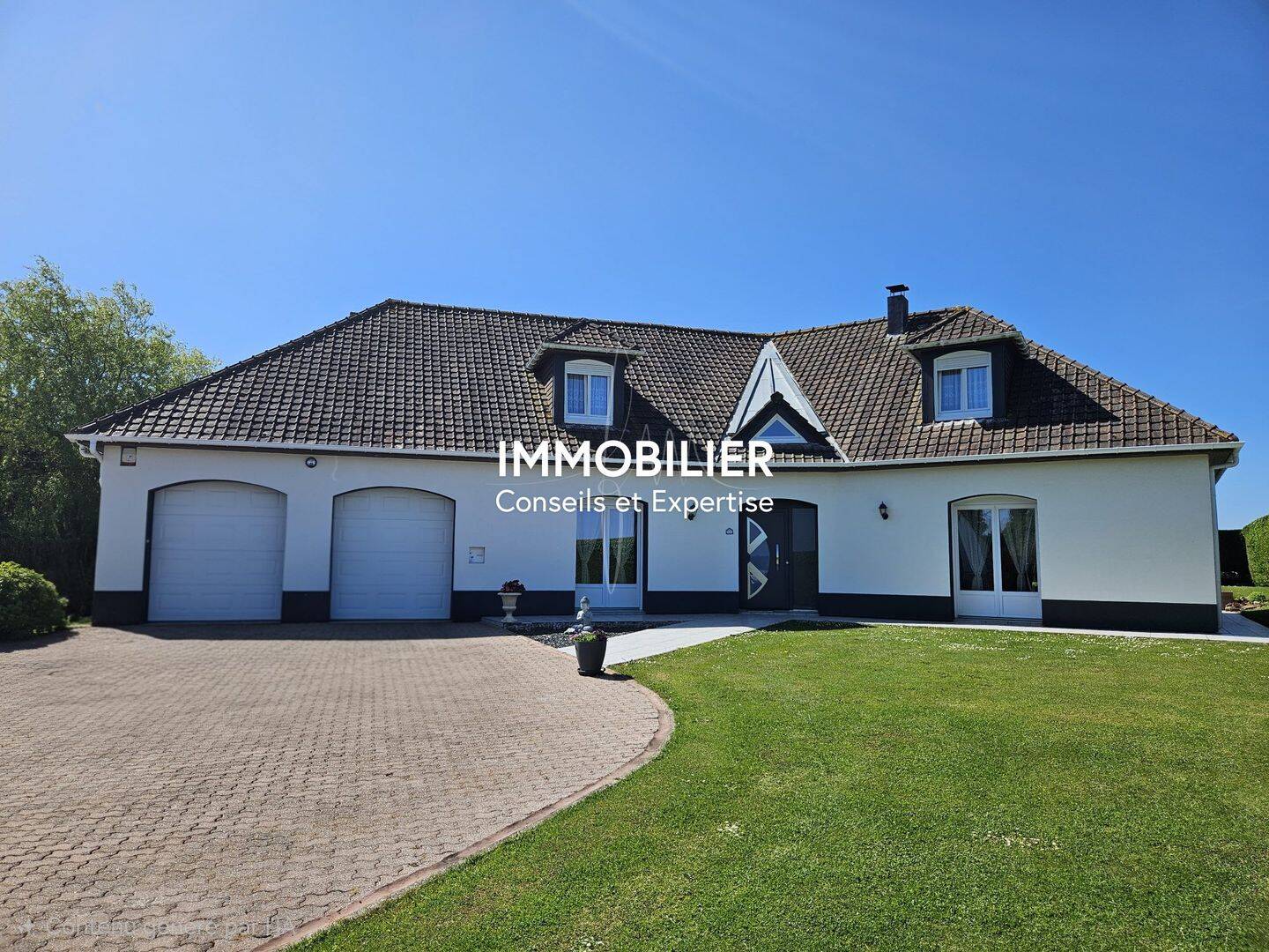 Maison 5 pièces 180 m² · à Nesles · 180 m² · 117 000 €