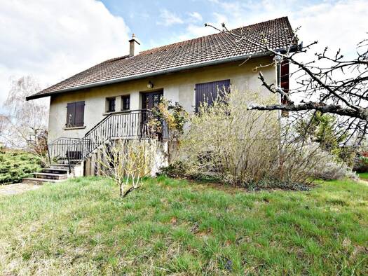 Maison à vendre 239 000 € 6 pièces 5 chambres 194,3 m² 1 147 m² de terrain Villerest 42300