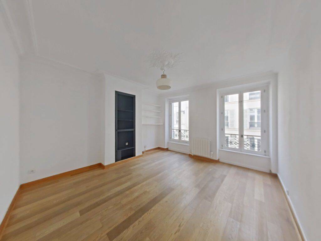 Appartement 3 pièces 60 m² · à Paris 17ème Arrondissement · 60 m² · 2 034 €/mois