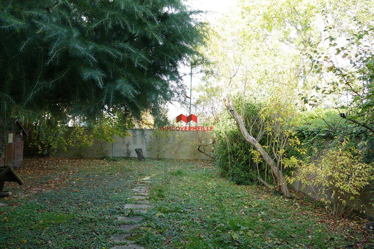 Terrain de 962 m² à Rueil-Malmaison - photo 2