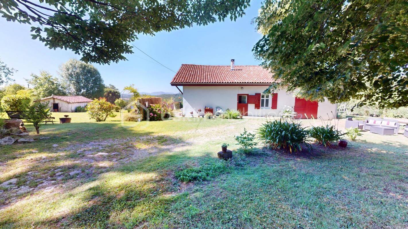 Maison 7 pièces 158 m² · à Urcuit · 158 m² · 539 000 €