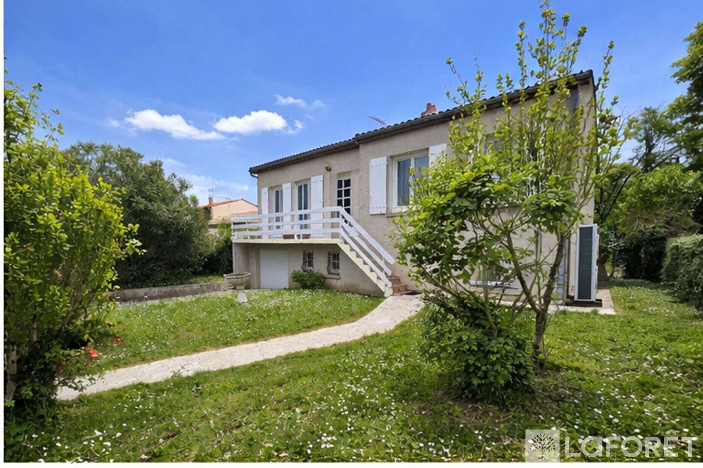 Maison 4 pièces 98 m² · à Saintes · 98 m² · 193 980 €