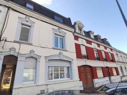 Immeuble à vendre 342 685 € 156 m² Arras 62000