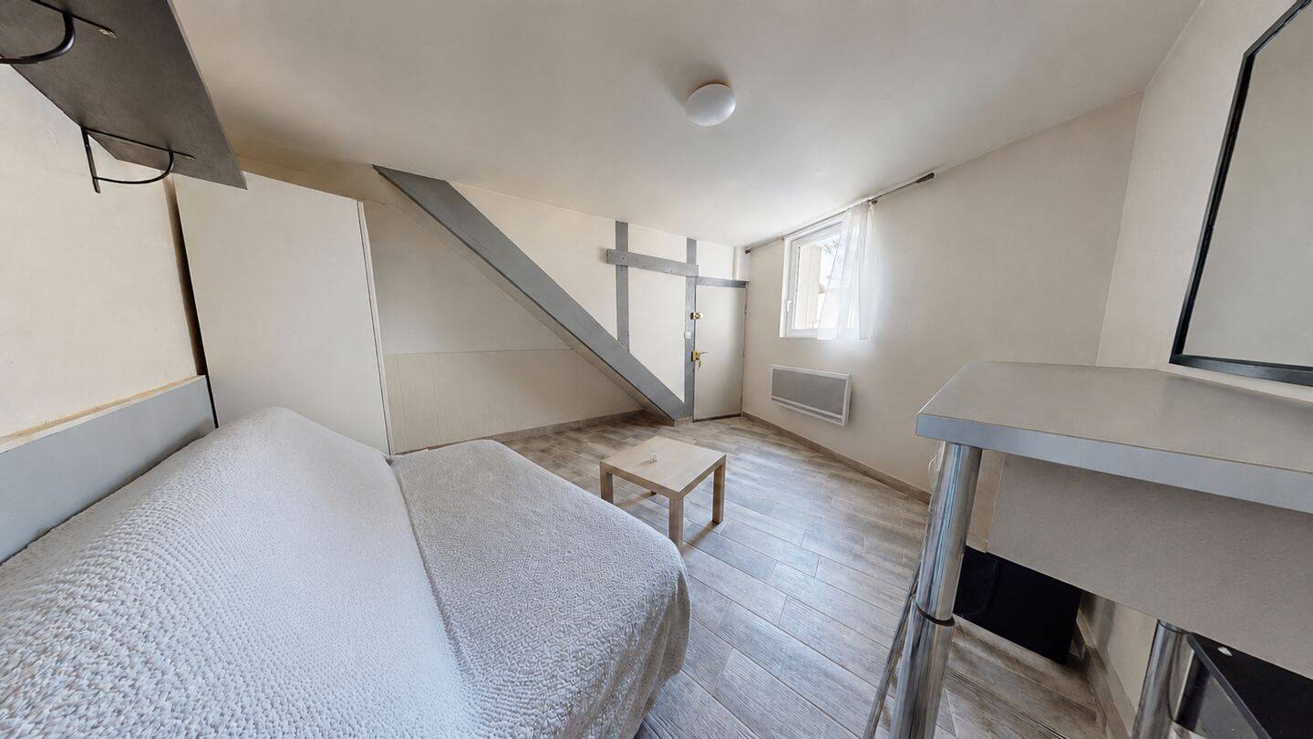 Appartement 1 pièce 18 m² · à Dijon · 17,6 m² · 67 000 €