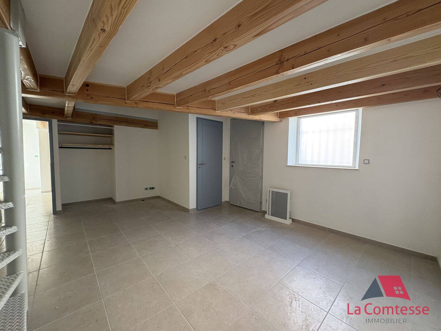 Appartement 3 pièces 76 m² · à Aubagne · 76,1 m² · 1 020 €