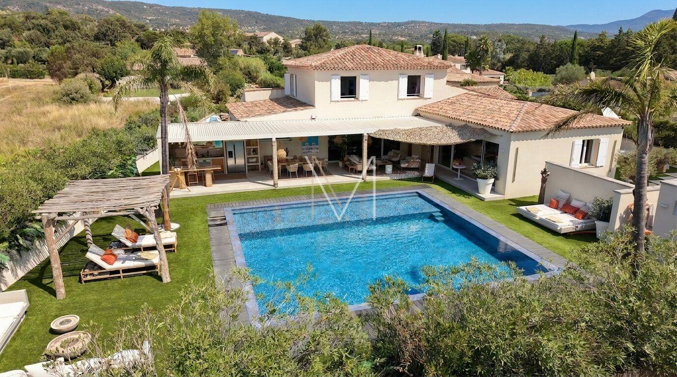 Maison 9 pièces 280 m² · à Le Plan-de-la-Tour · 280 m² · 2 650 000 €