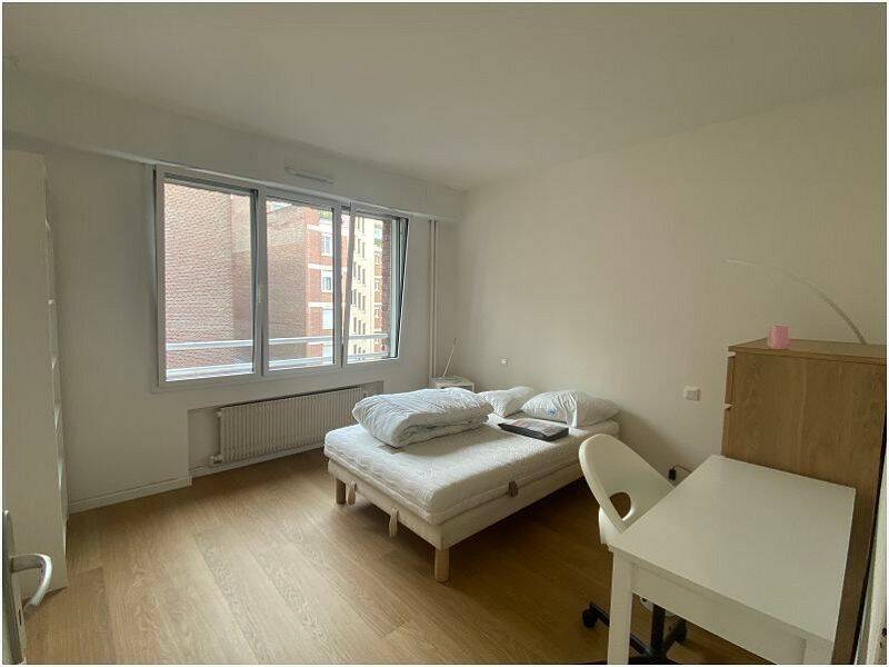 1 pièce 13 m² · à Lille · 12,5 m² · 650 €/mois