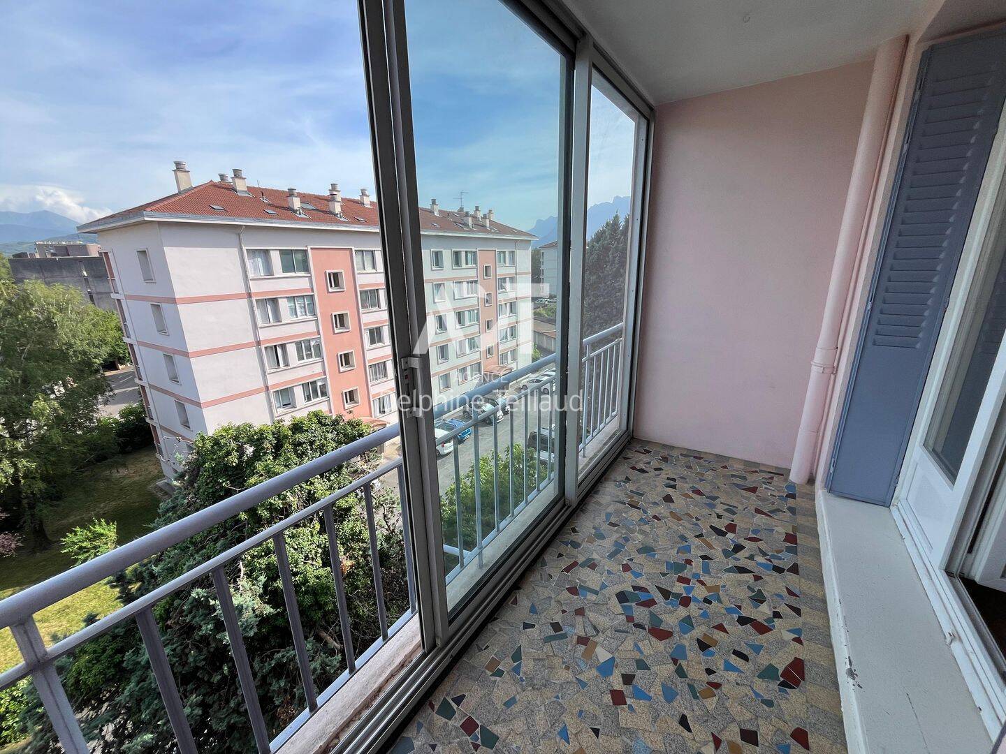 Appartement 3 pièces 59 m² · à Grenoble · 58,8 m² · 822 €