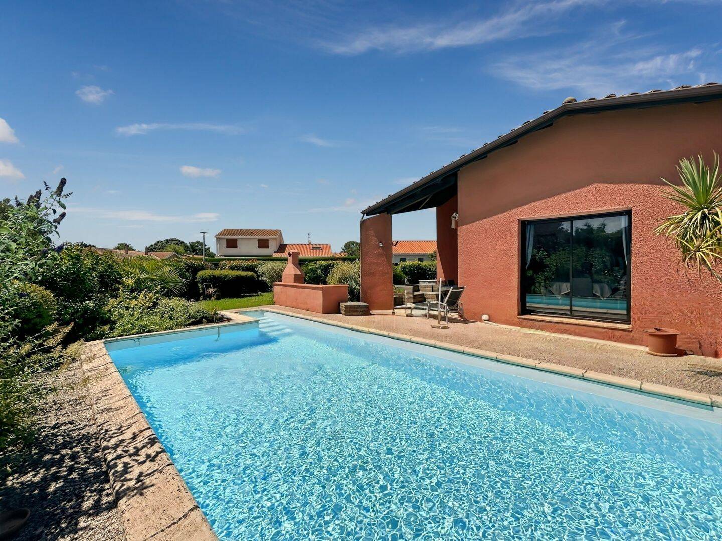 Maison 5 pièces 142 m² · à Frouzins · 142 m² · 365 000 €