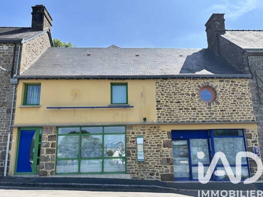 Immeuble à vendre 167 000 € 301 m² Saint-Denis-de-Gastines 53500