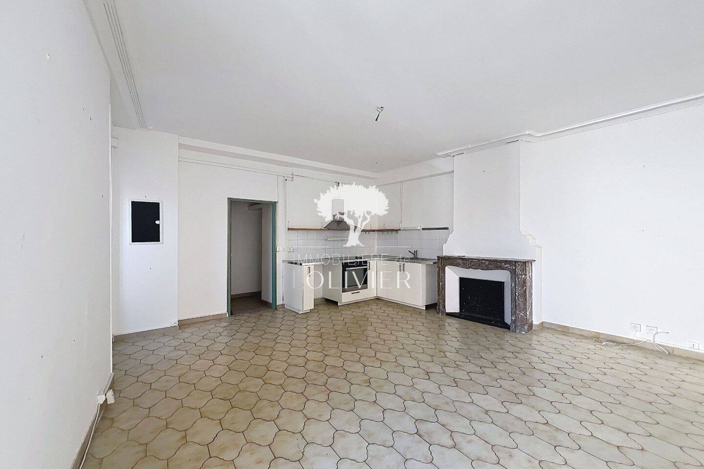 Appartement 3 pièces 56 m² · à Apt · 56,3 m² · 650 €