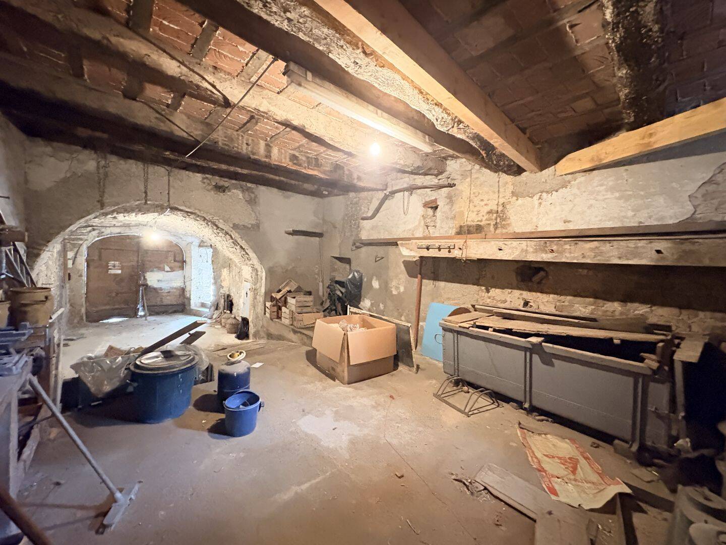 Maison 3 pièces 95 m² · à La Calmette · 94,5 m² · 60 000 €