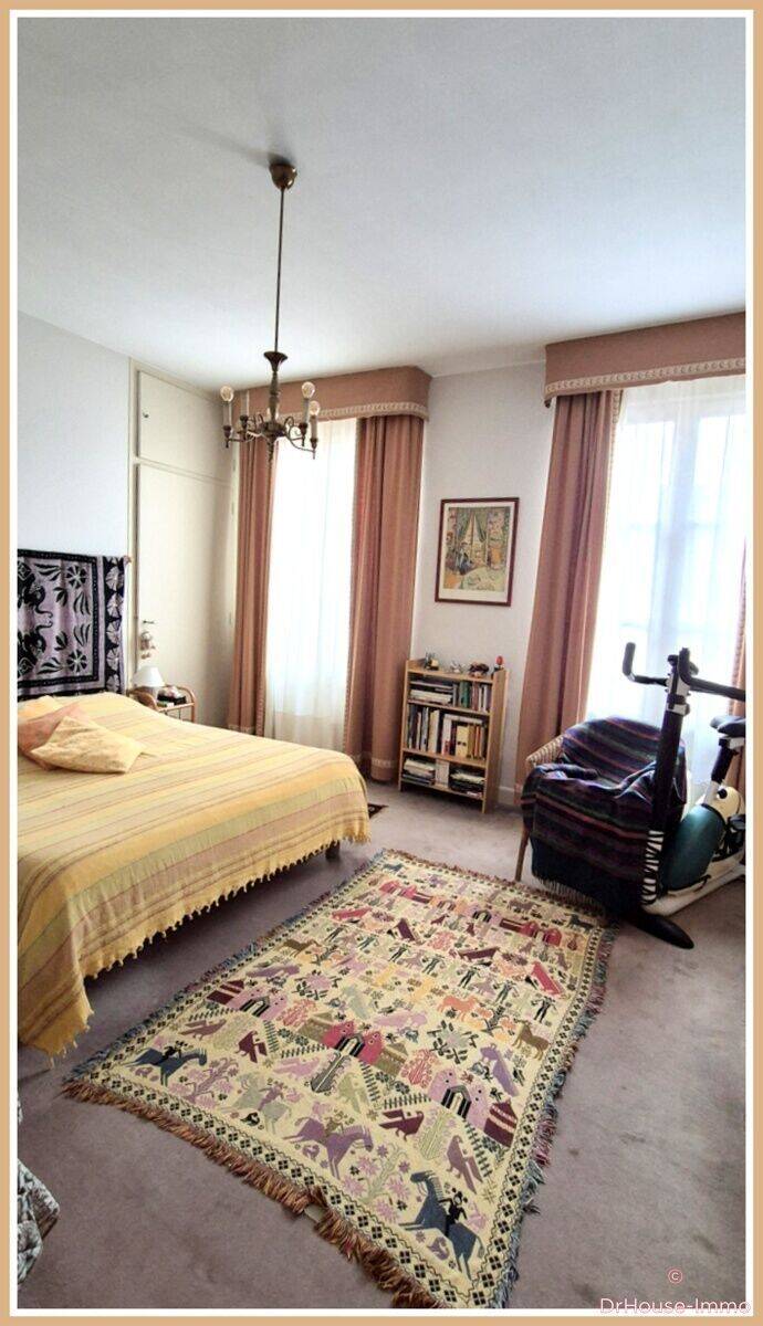 Maison 17 pièces 534 m² · à Troyes · 534 m² · 790 000 €